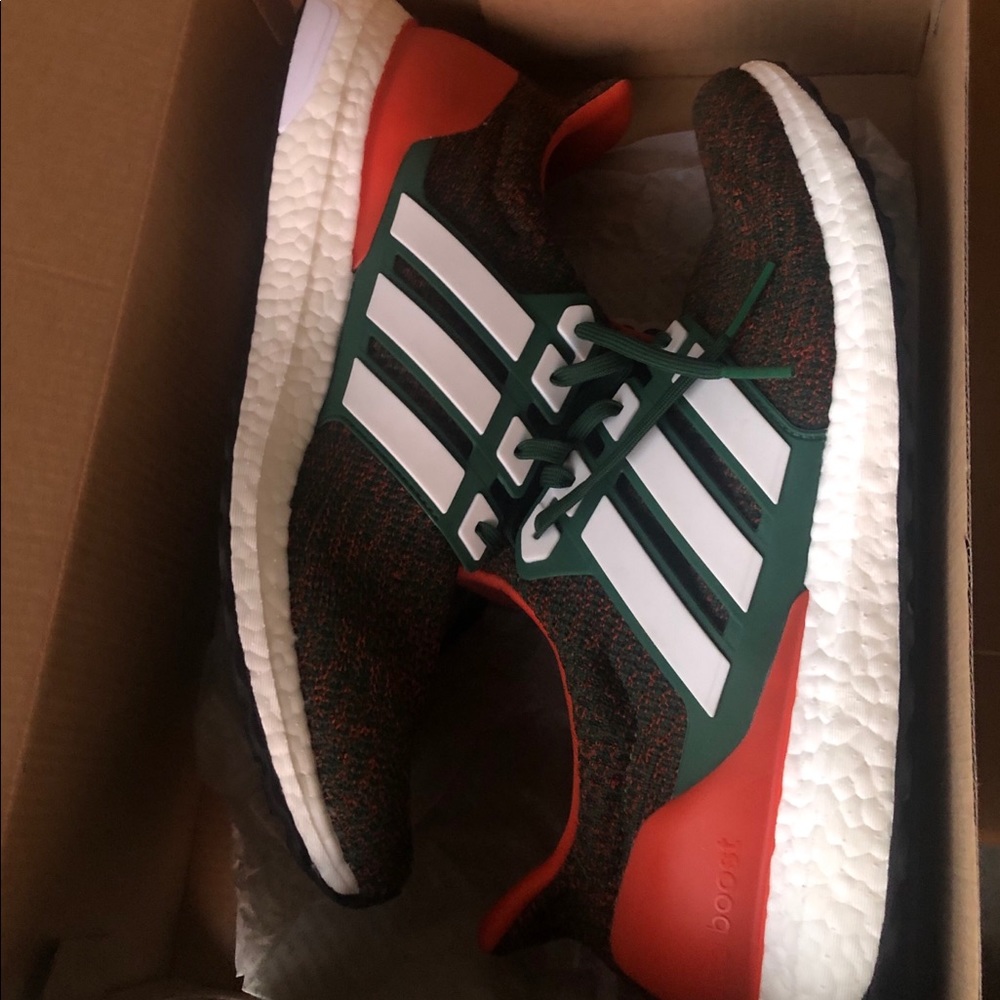Adidas ultra boost Miami Hurricanes